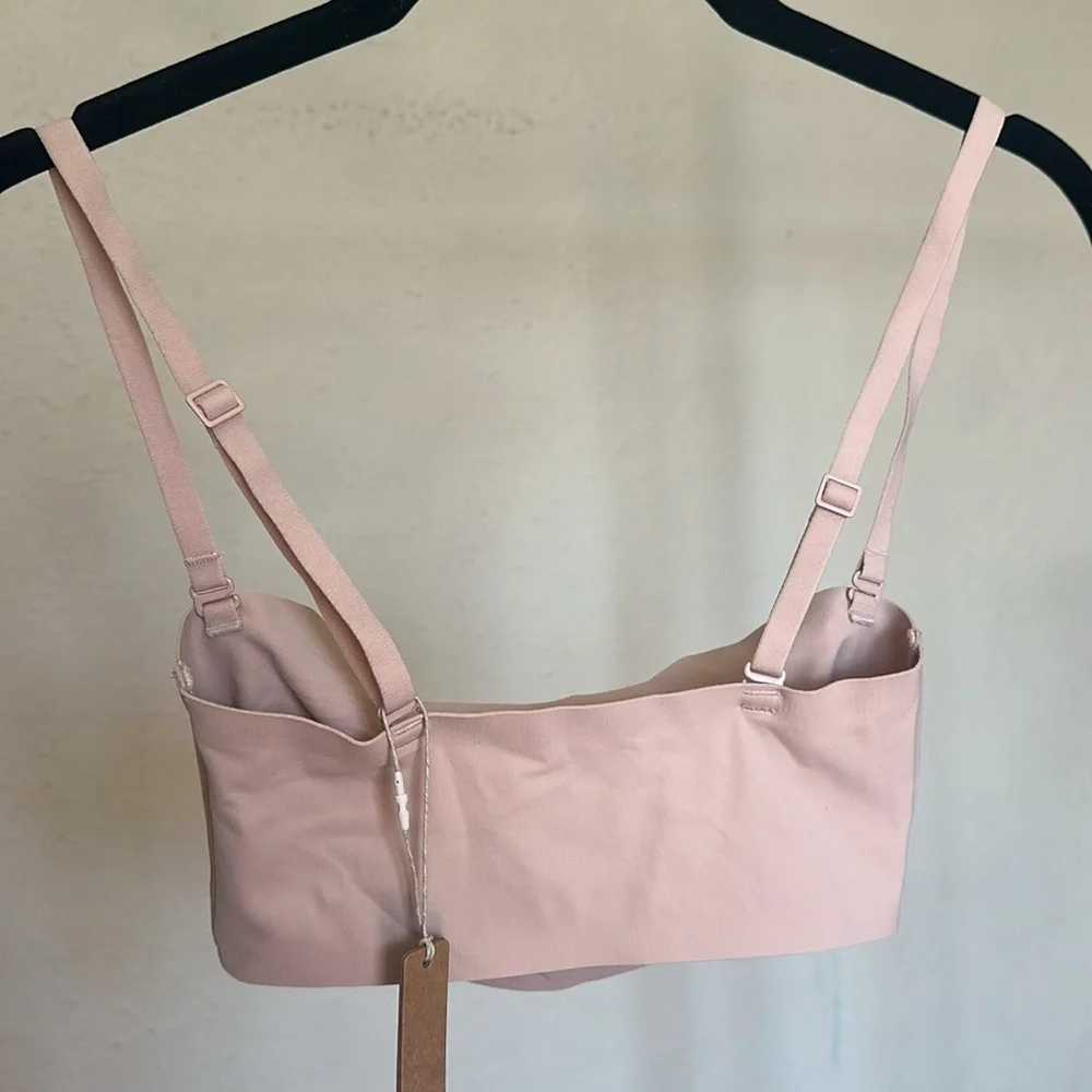 Skims Naked Bandeau Bra‎ Mica Size XS NWT - Picture 6 of 11